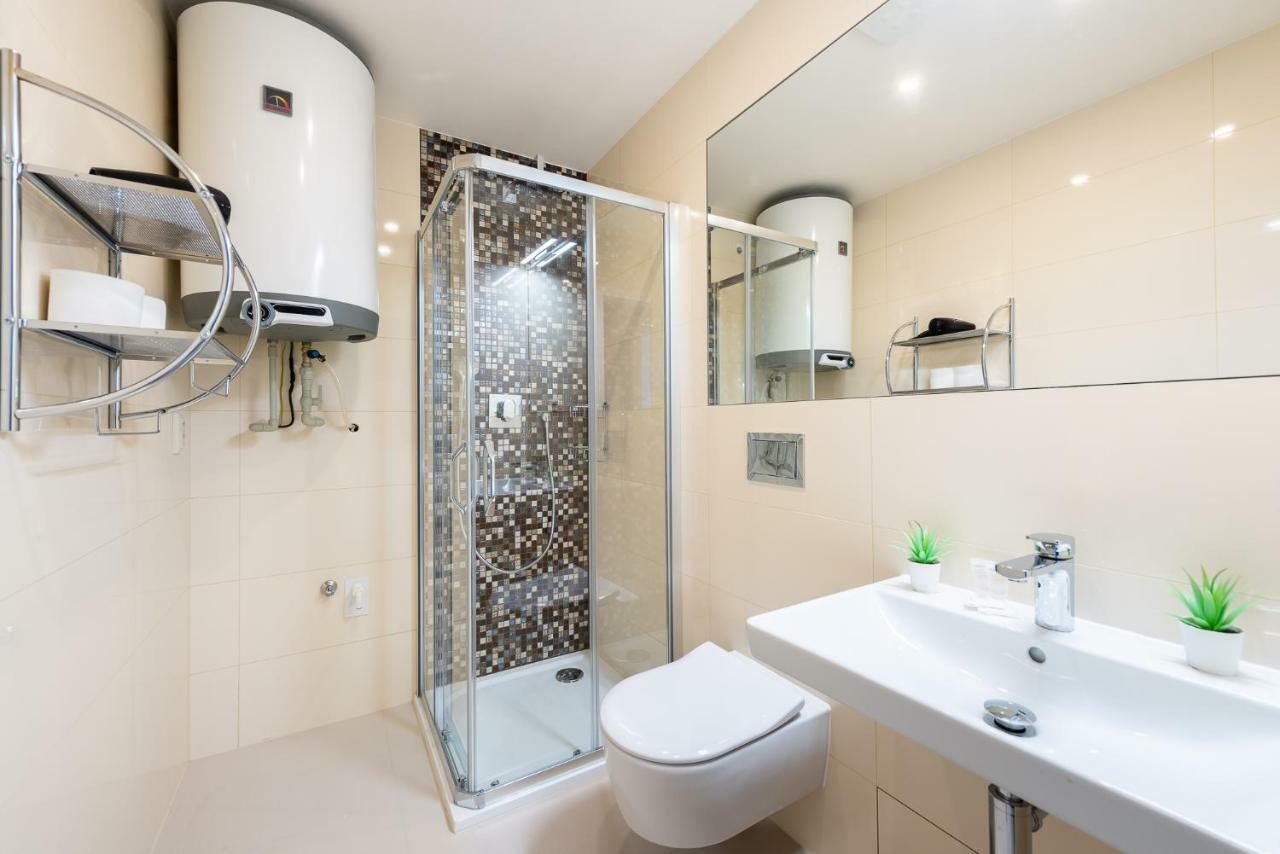 Ferdinand Apartment Prága Kültér fotó